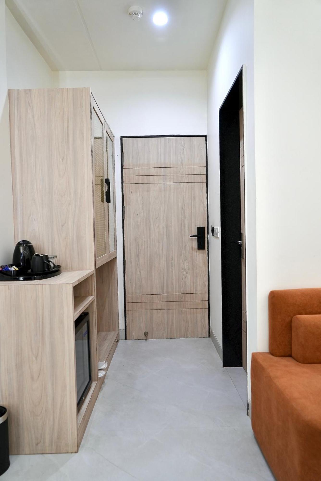 Hotel Elinor By Dazzling Hotels & Resorts Agra  Exterior foto