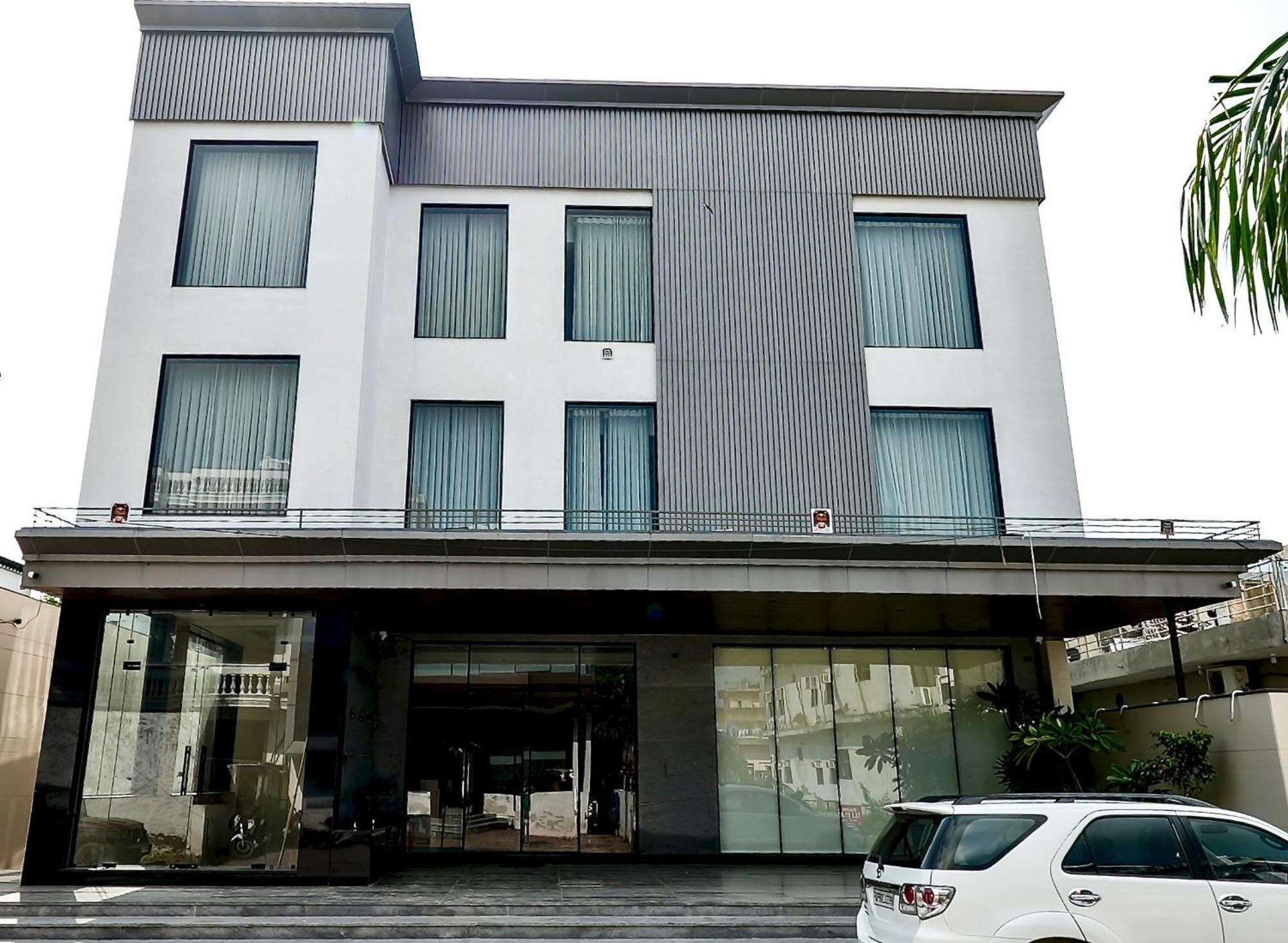 Hotel Elinor By Dazzling Hotels & Resorts Agra  Exterior foto